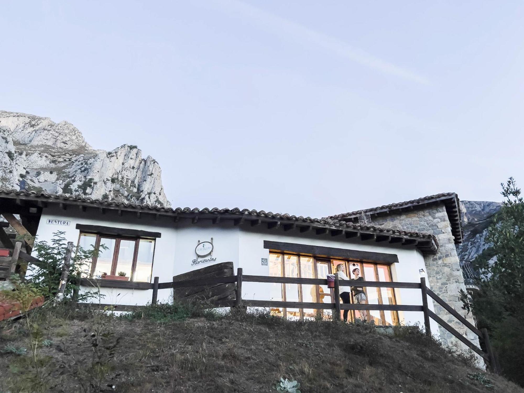 Albergue De Cabanes Cabanes  Luaran gambar